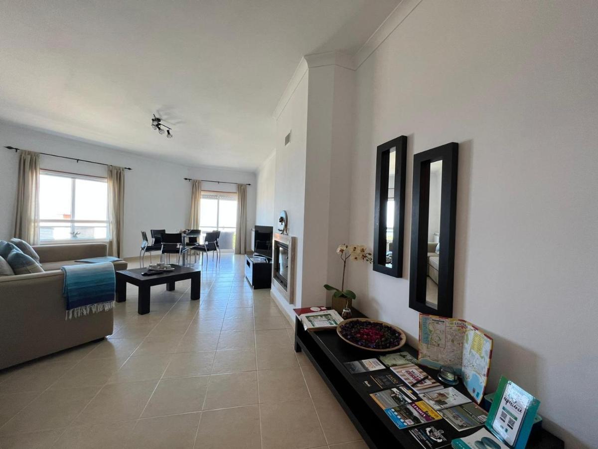 Amazing Lodge By The Ocean - Fully Equipped! Ericeira Ngoại thất bức ảnh
