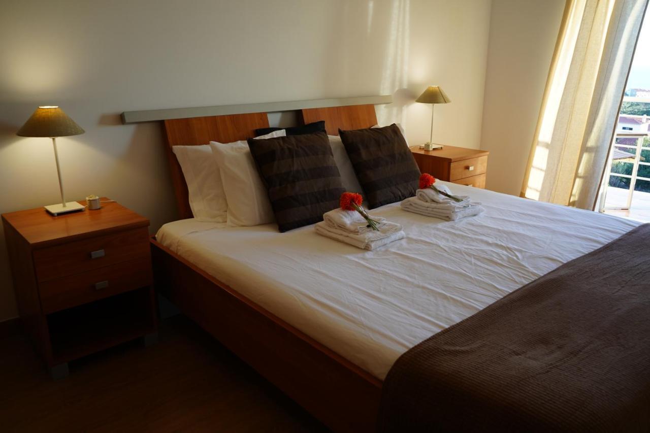 Amazing Lodge By The Ocean - Fully Equipped! Ericeira Ngoại thất bức ảnh